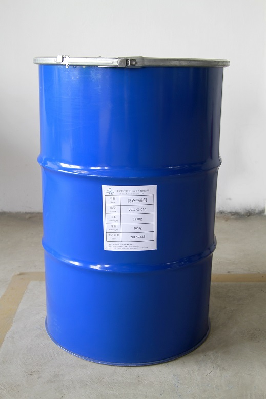 Composite desiccant
